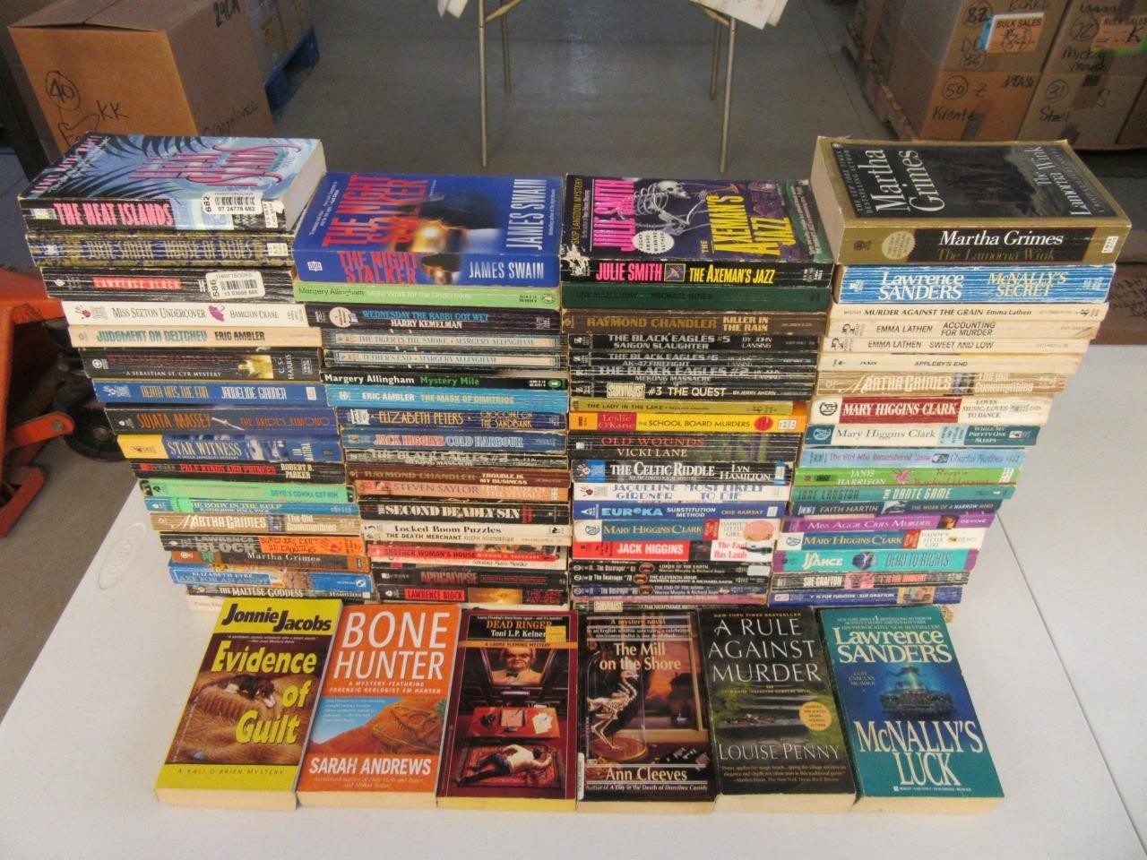 HUGE Lot (84) MYSTERY Books SOME VINTAGE Raymond Chandler SUE GRAFTON Eberhart