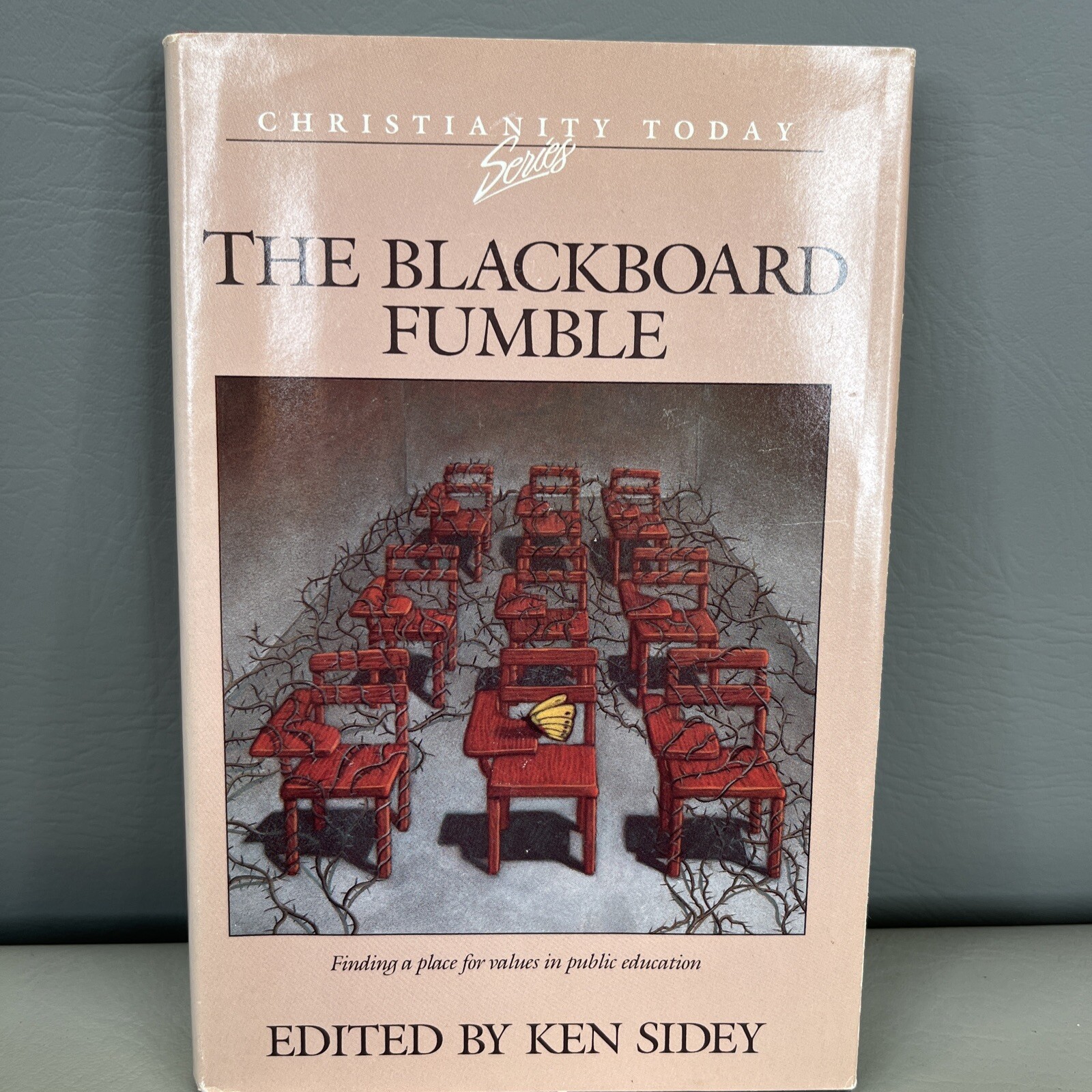 The Blackboard Fumble by Ken Sidey 1989 Hardcover Book