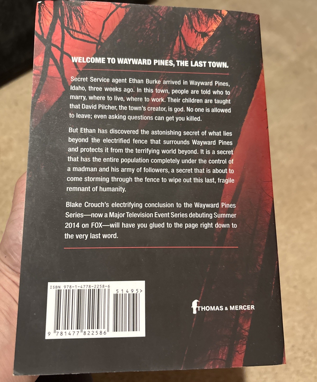 Signed Copy Blake Crouch “The Last Town” 2014 Paperback 2014 Excellent
