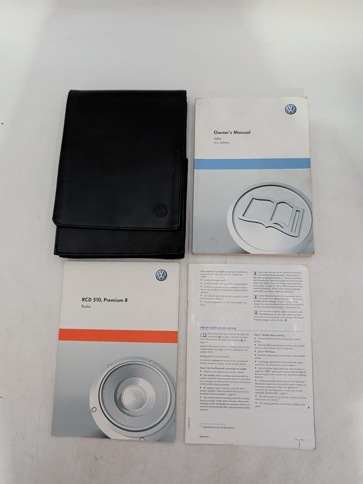 2011 Volkswagen Jetta Owners Manual Guide Book Set With Case