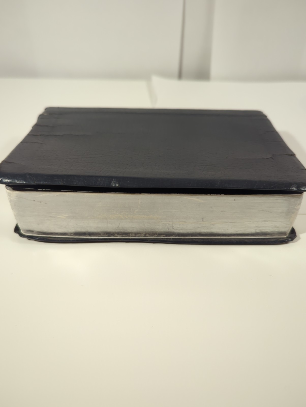 Holy Bible New Century Version Black Leather Compact NCV-Nelson 7225