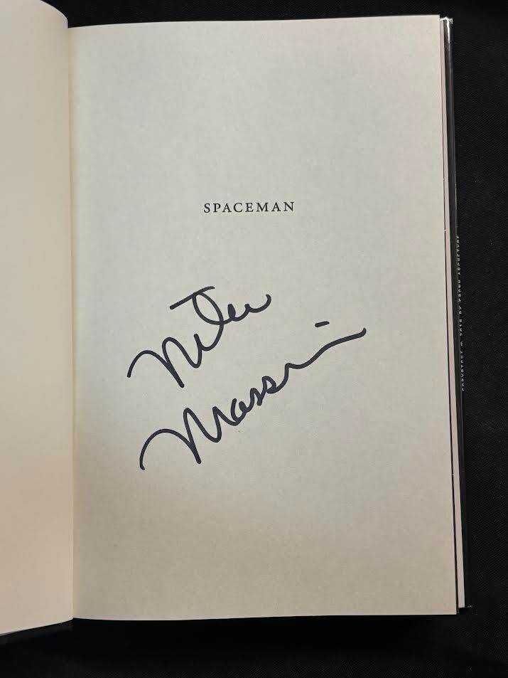 SPACEMAN Crown Archetype – HC 1st Print SIGNED Mike Massimino w/ DJ (VF) 2016