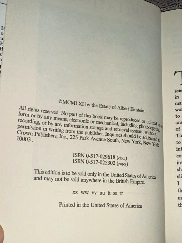 Einstein Relativity: The Special and General Theory (1961, Hardcover) – Crown