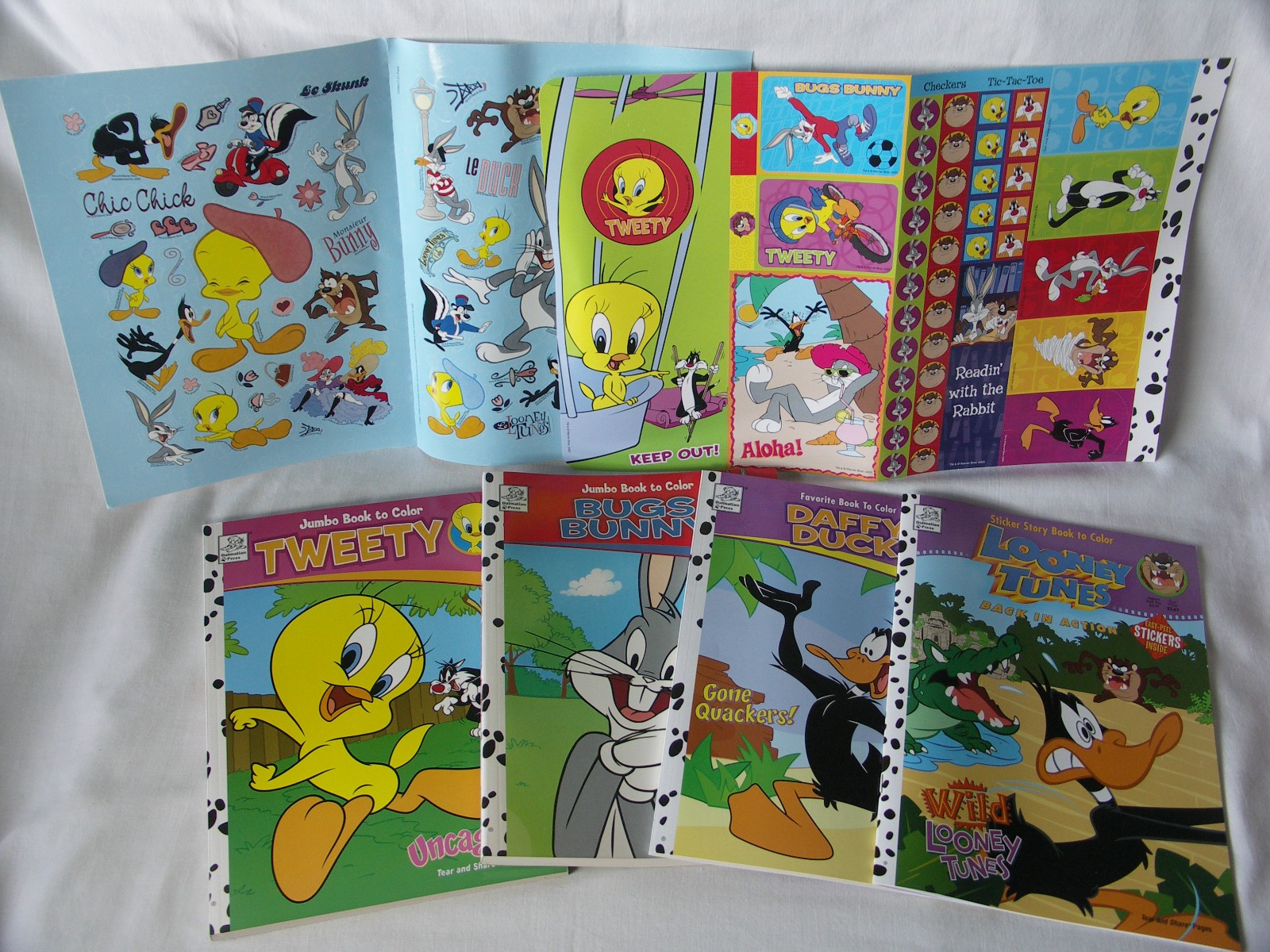 Vintage Looney Tunes Coloring Books, Stickers & Stuff Boxed Set Dalmatian Press