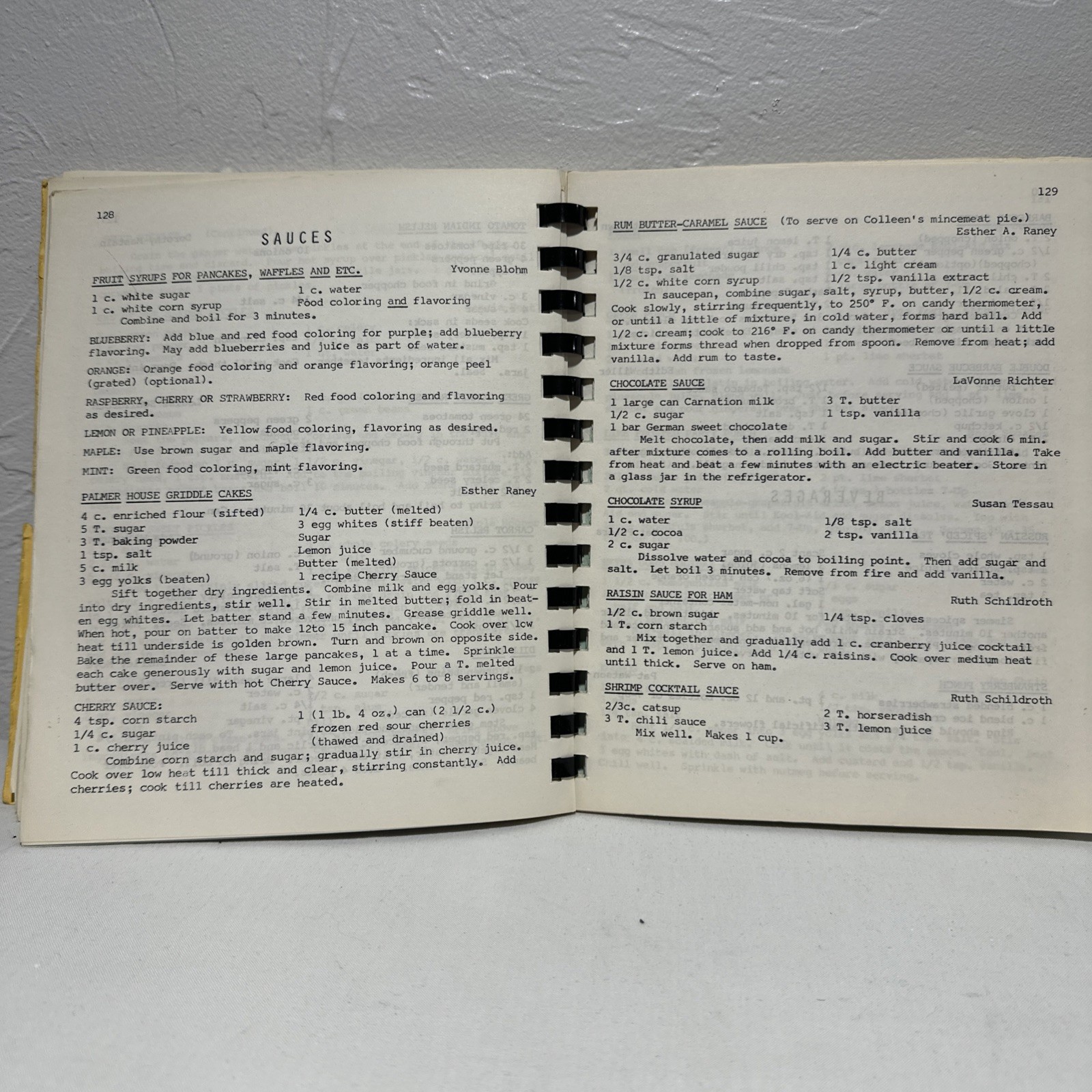 Cook Book 1971 First United Methodist Church. Reinbeck, Iowa COOKBOOK. Vintage.