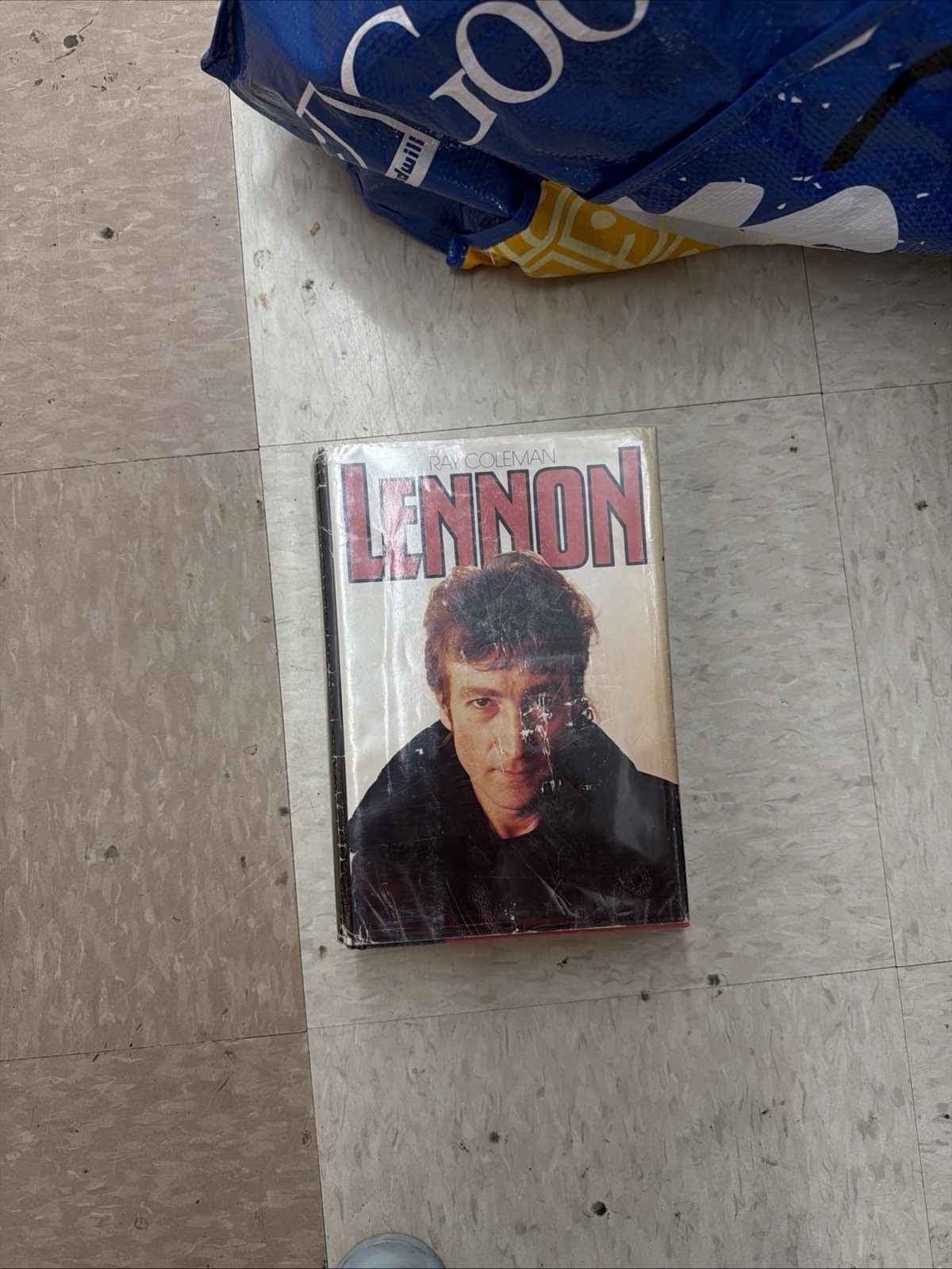 Lennon by Ray Coleman, 1984 McGraw-Hill, 1st Ed./Print. HC/DJ/Illust.