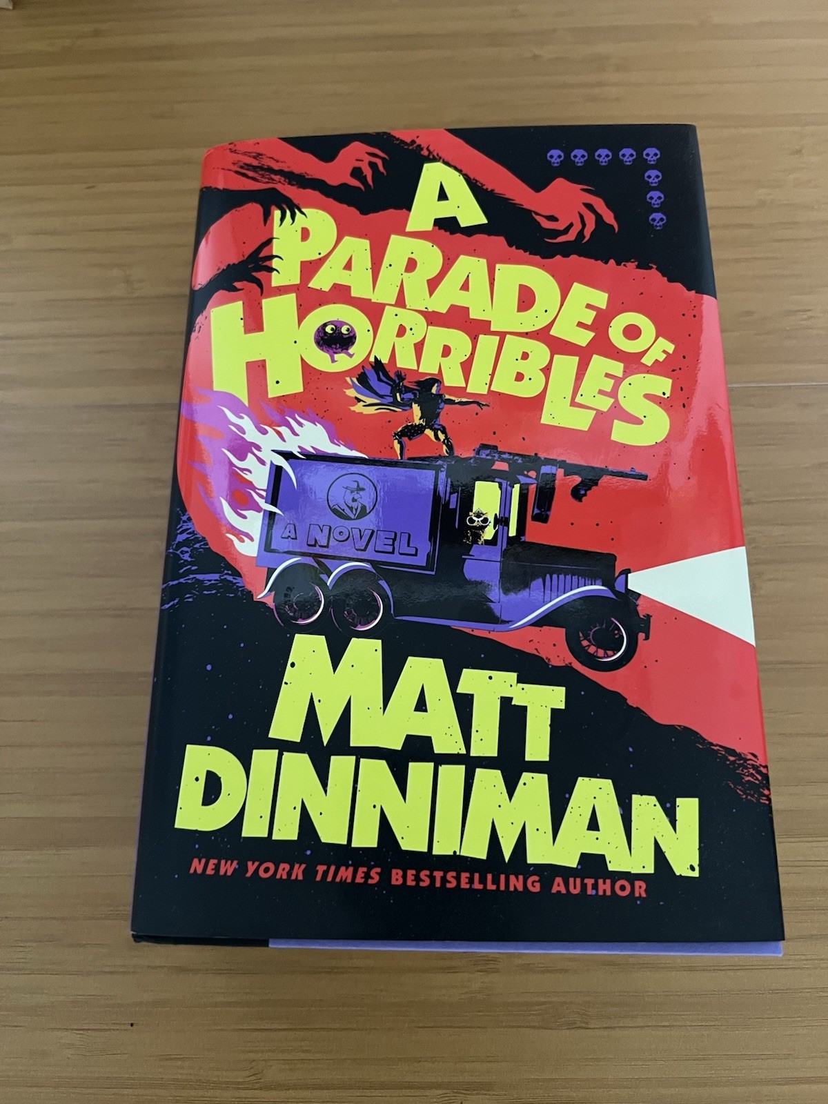 A Parade of Horribles (Dungeon Crawler Carl): Matt Dinniman: Hardcover
