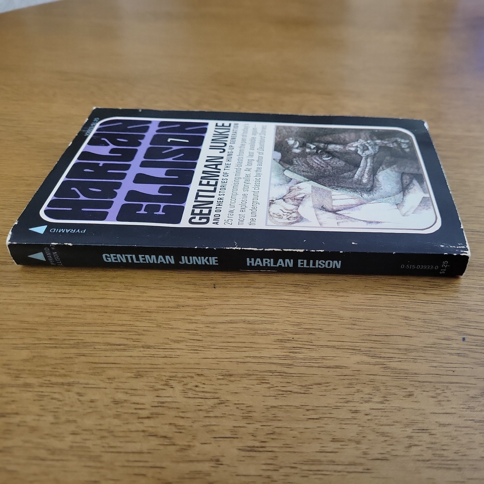 Gentleman Junkie – Harlan Ellison – Pyramid MMPB 1975
