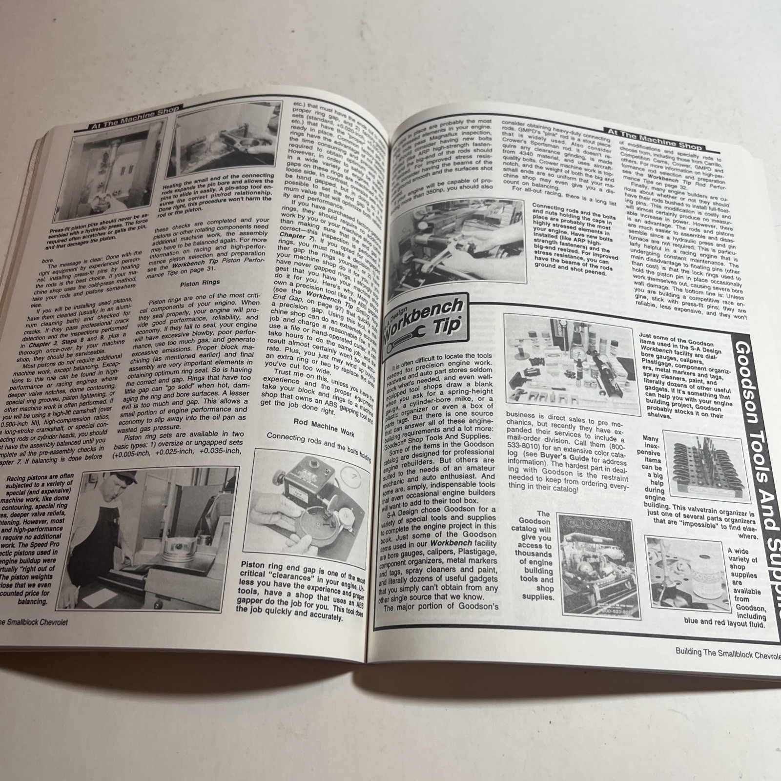 How to Build Small-Block Chevrolety Larry Schreib Larry Atherton Workbench Book
