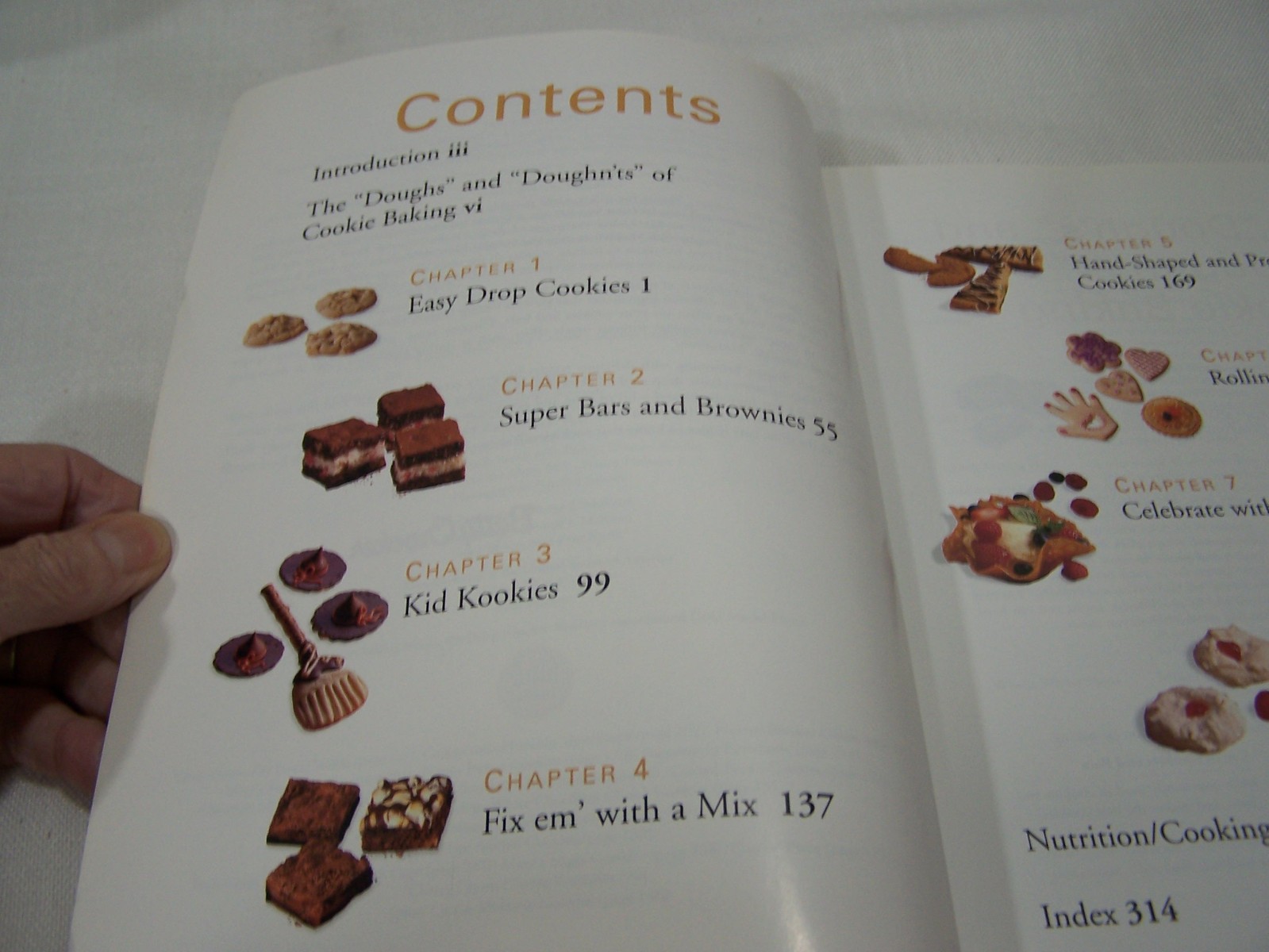 Betty Crockers Cookie Book Cookbook 1st Edition 1999 Macmillian Excellent