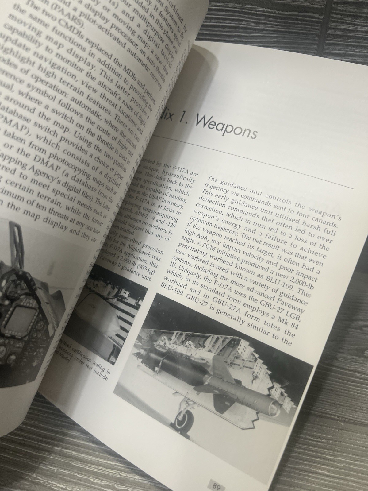 F-117 Nighthawk Paperback Crickmore Plane Military Photographs History