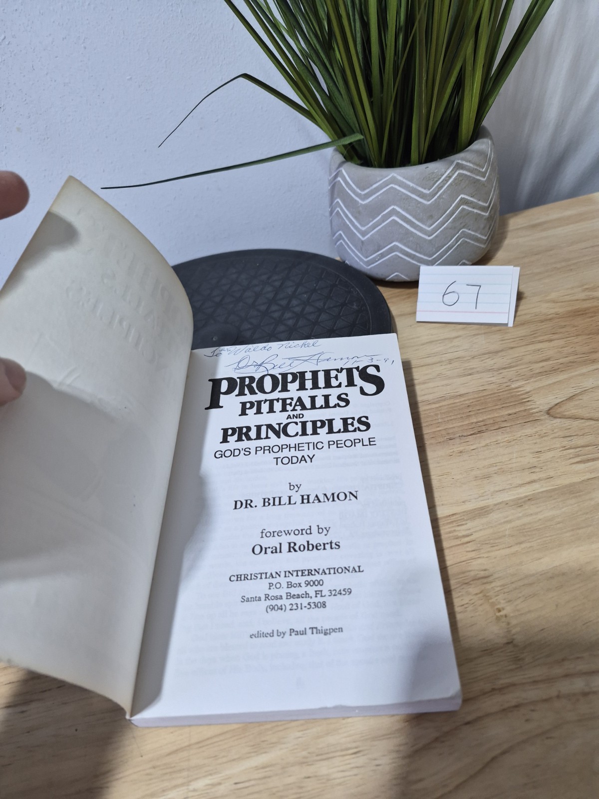 SIGNED – Prophets, Pitfalls & Principles by Dr. Bill Hamon 1991 Paperback