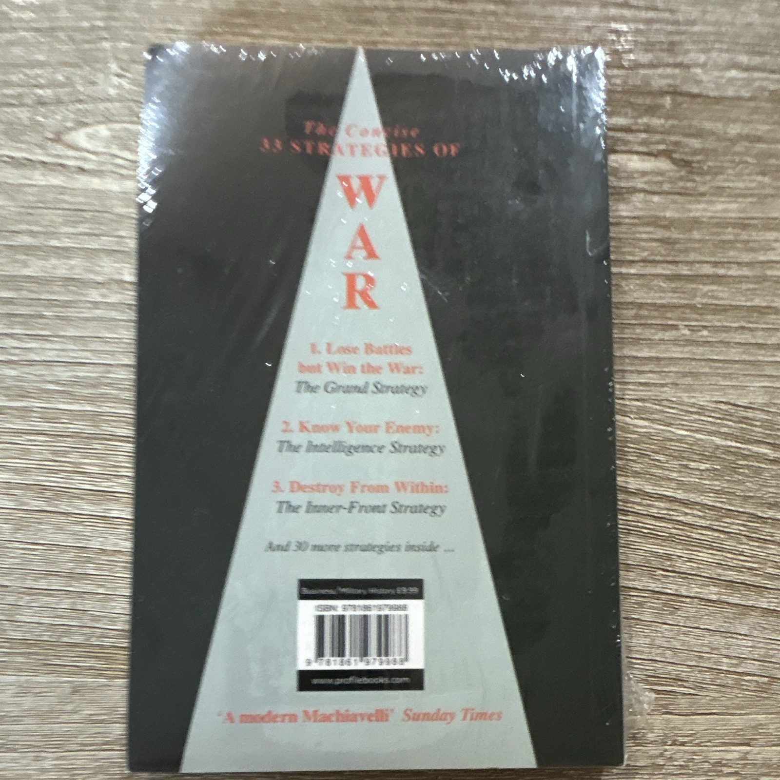 Robert Greene The Concise 33 Strategies of War Paperback A Joost Elffers Book