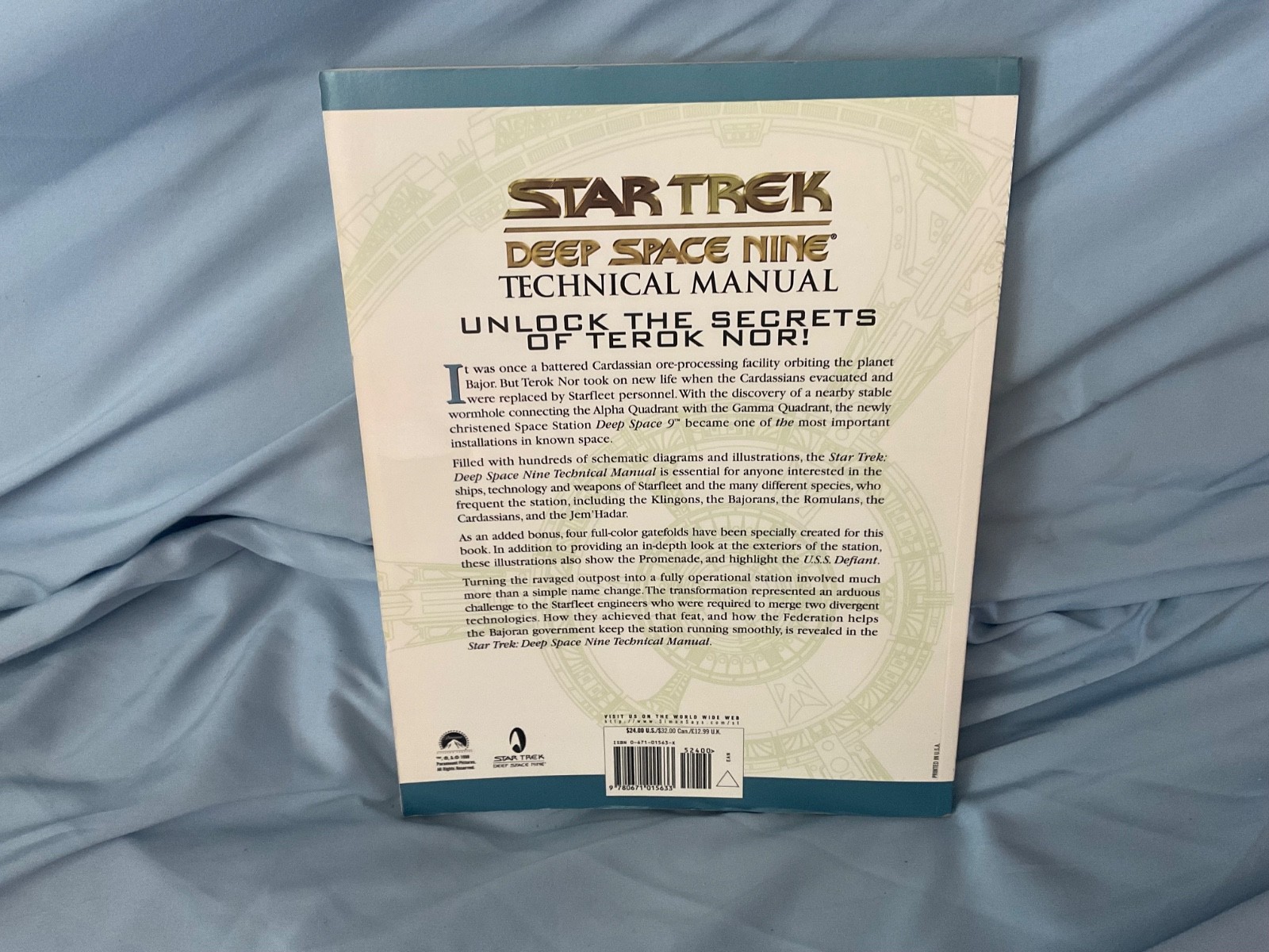 Star Trek: Deep Space Nine Technical Manual by Herman Zimmerman