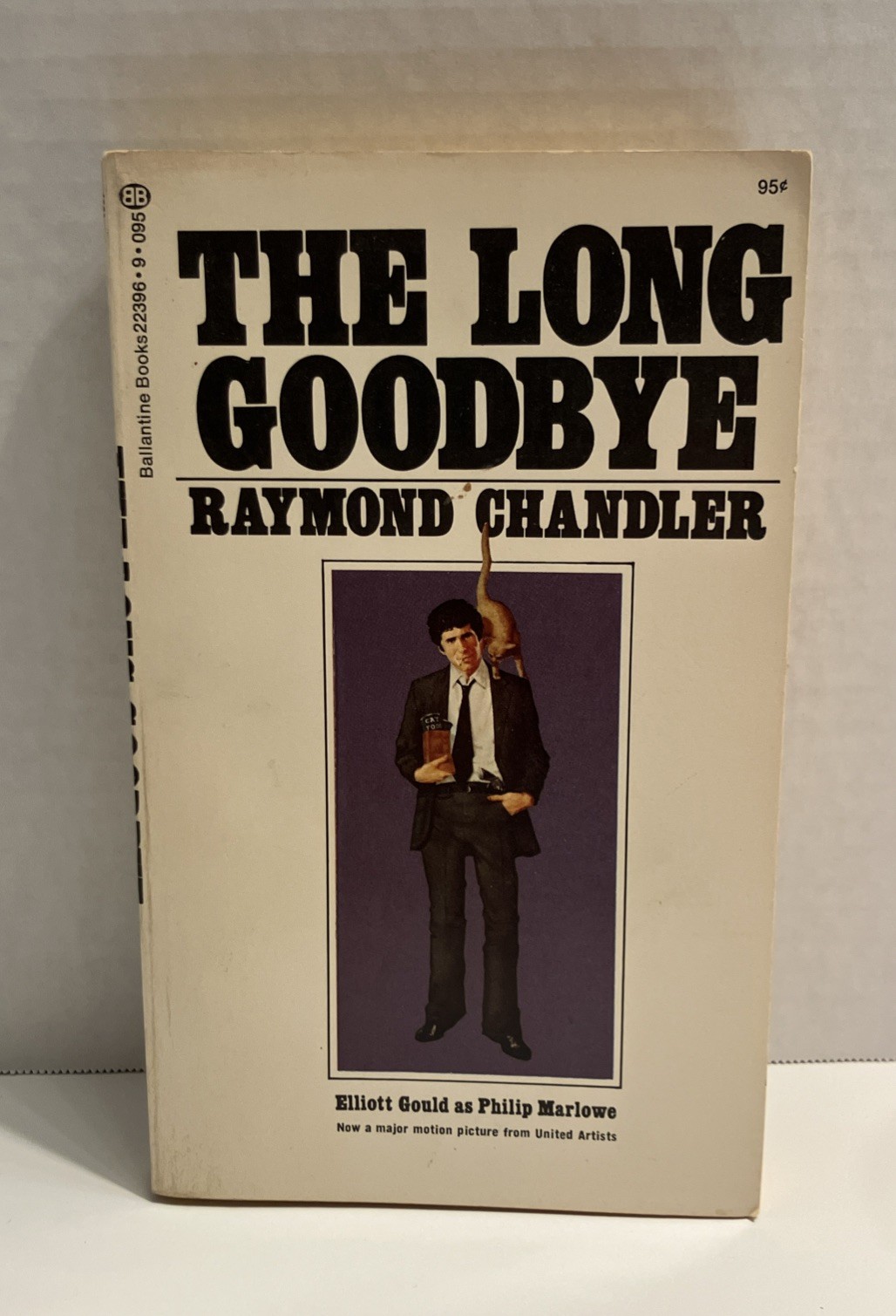 The Long Goodbye by Raymond Chandler 1973 PB 4th Print Ballantine Movie Tie-In