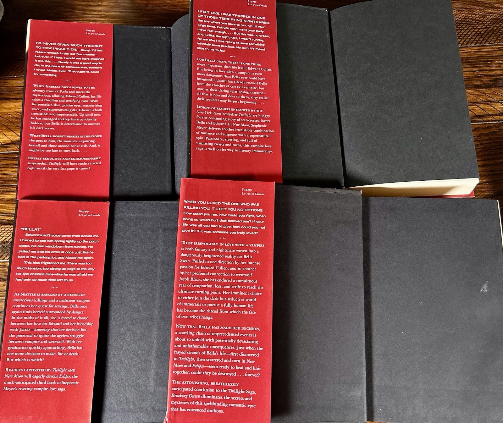 Twilight Saga 4 Book Set Stephenie Meyer Twilight New Moon Eclipse Breaking Dawn