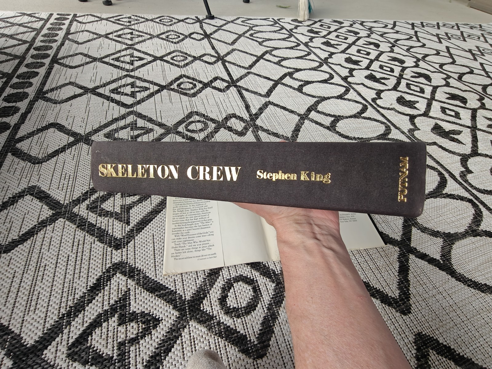 Skeleton Crew by Stephen King Hardcover Book HBDJ Copyright 1985 Bce HB 1 R