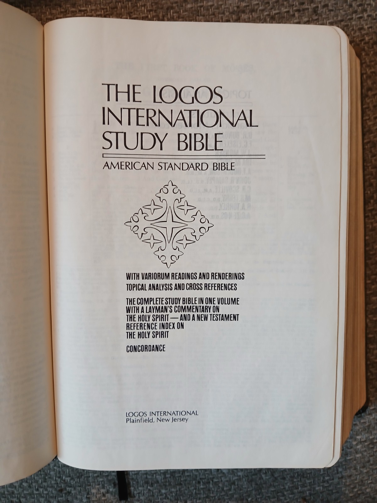 The Logos Complete Study Bible American Standard Version 1972 Leather Pre-owned