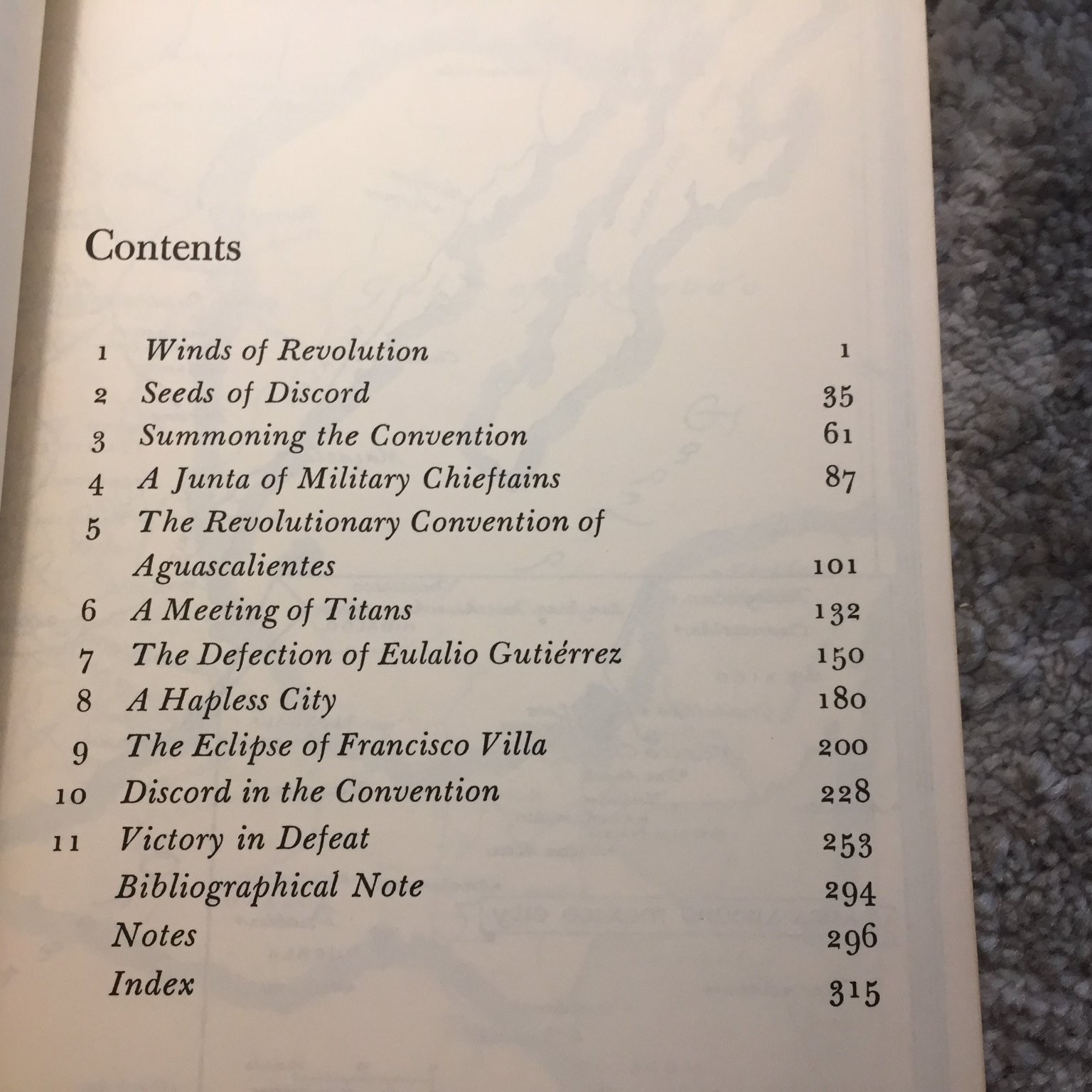 The Mexican Revolution 1914-1915 Robert E. Quirk 1970 First Edition Book Norton