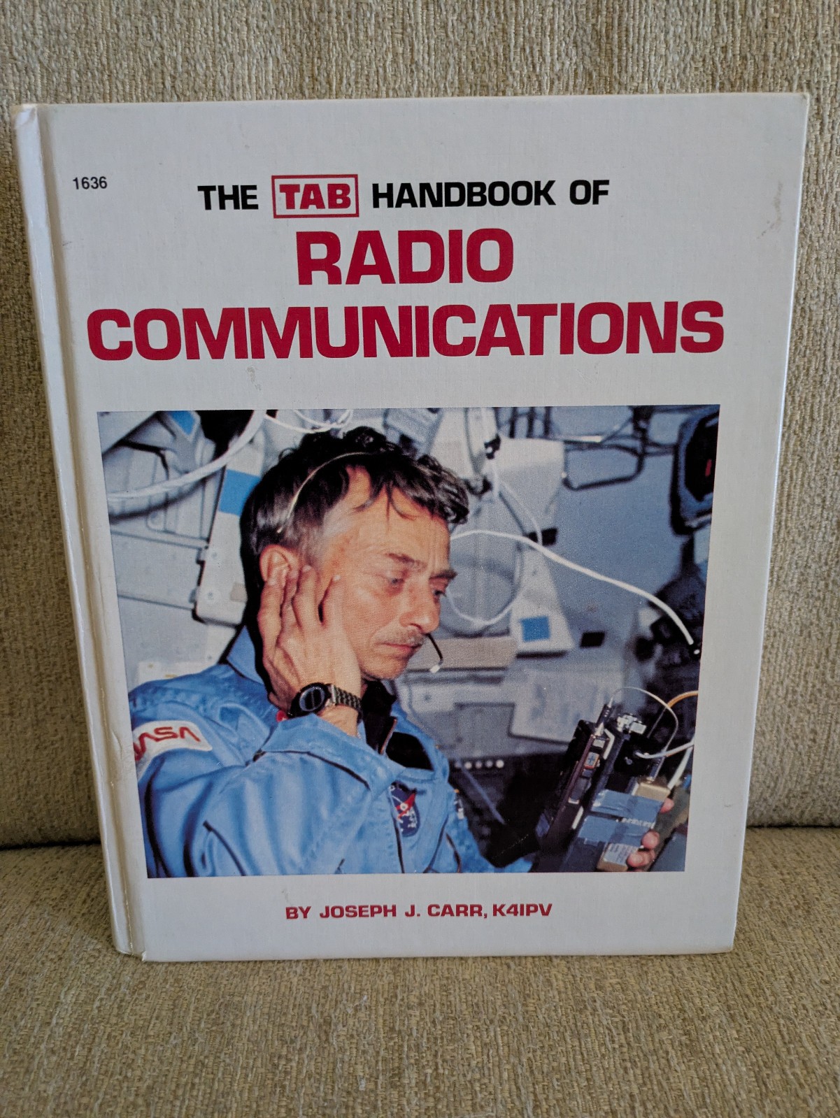 TAB Handbook of Radio Communications | Joseph J. Carr | 1984 HC | 1st Edition