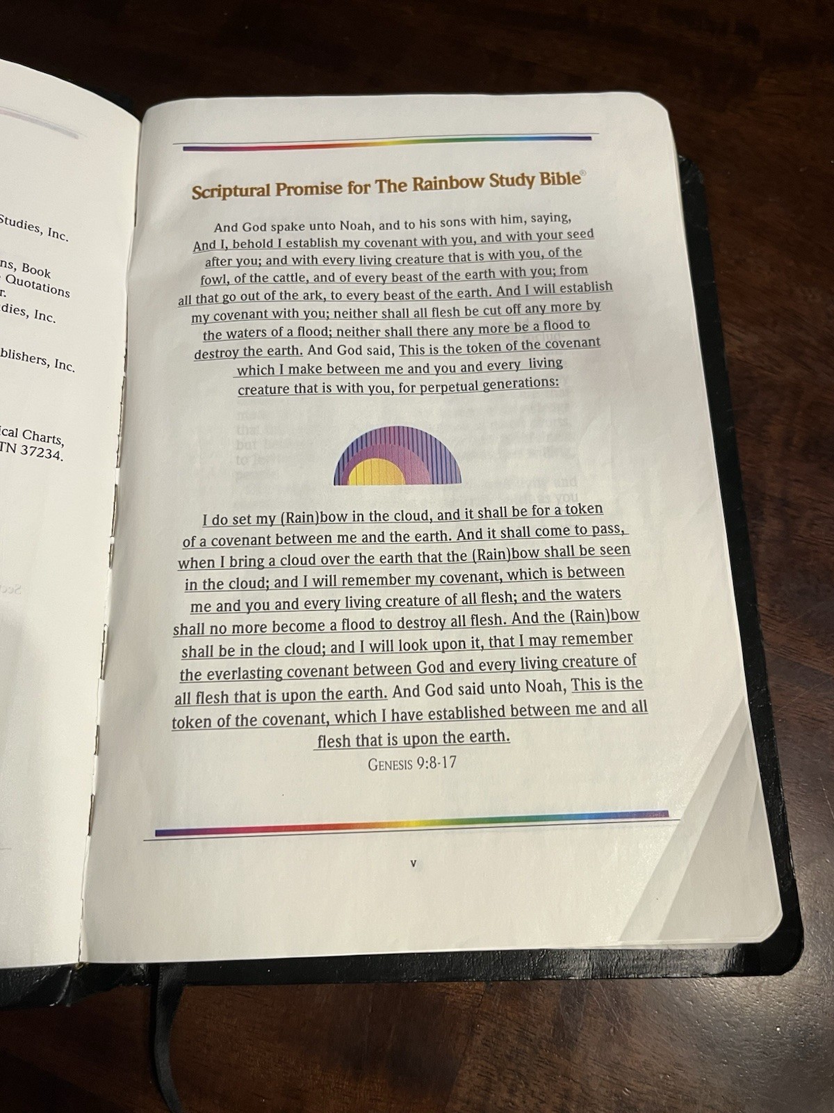 The KJV Rainbow Study Bible Illustrated Reference Edition 1998 black Color-coded
