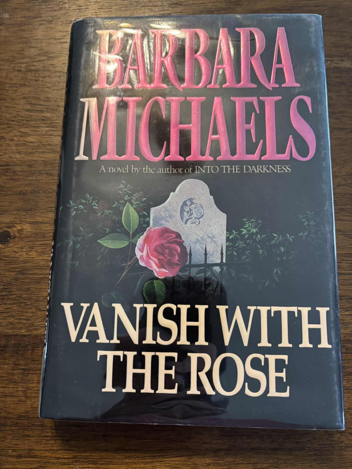 SIGNED Vanish with the Rose by Barbara Michaels 1st Printing Edition 1992 HCDJ
