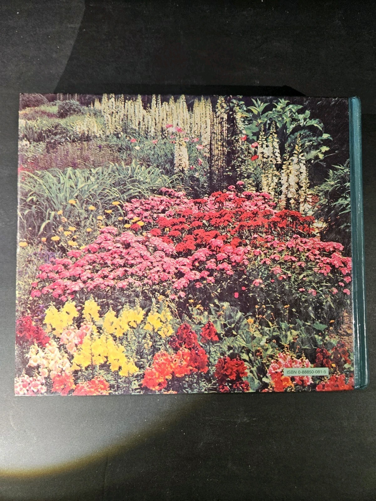Reader’s Digest Illustrated Guide to Gardening in Canada 1979 640 Pages HC