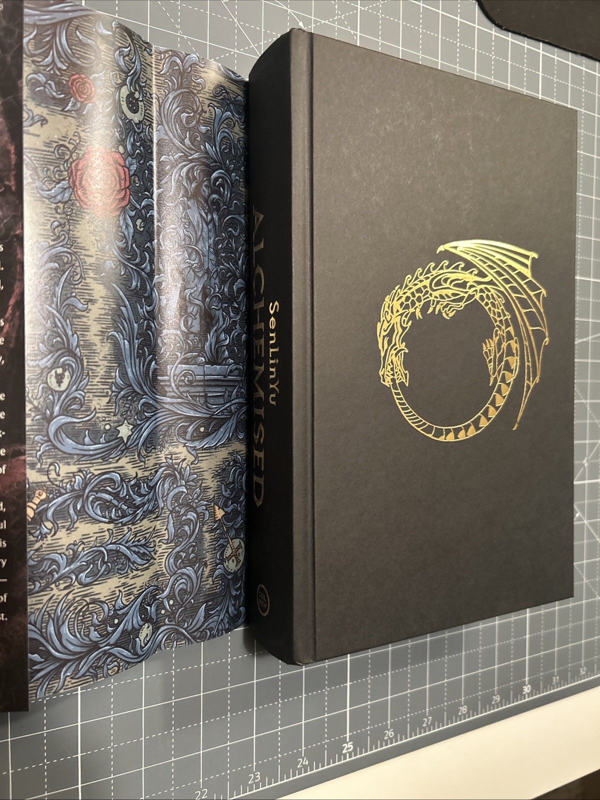 Alchemised – SenLinYu – 1st Edition and 1st Print – Near Fine