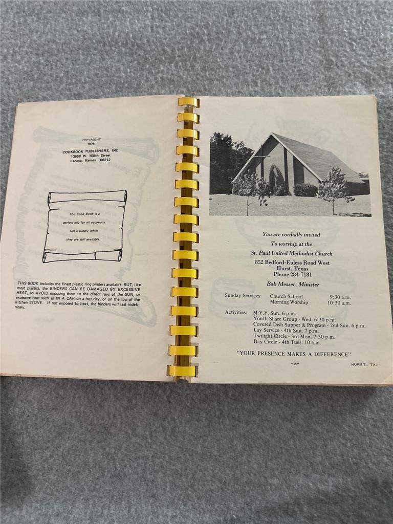 1978 Kitchen Keepsakes St Paul United Methodist Church Cookbook Hurst Texas