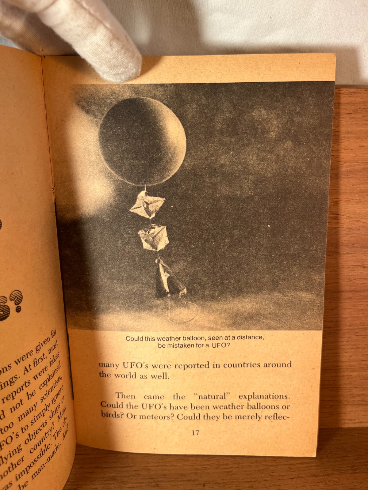 Vintage 1977 Unidentified Flying Objects Jim Collins – UFO Sightings & History
