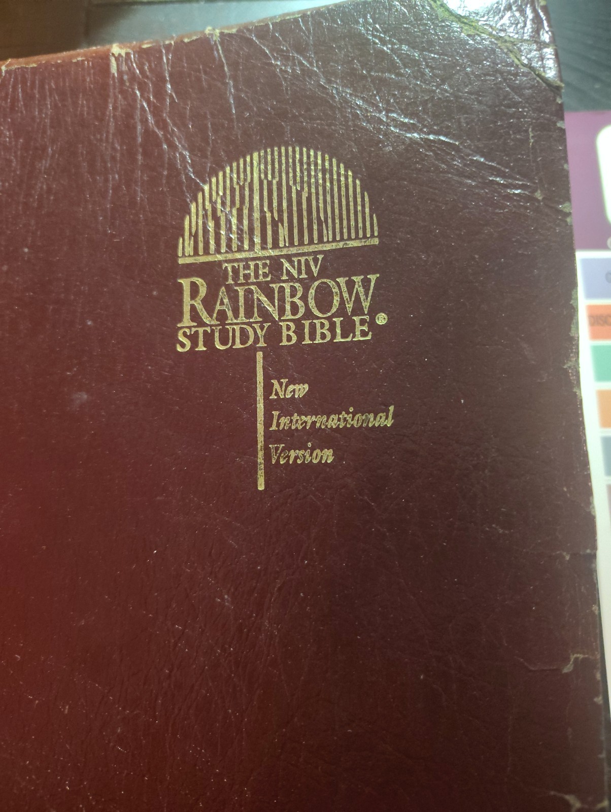 Vintage NIV Rainbow Study Bible Rainbow Studies Faux Leather Burgundy 1992 USA