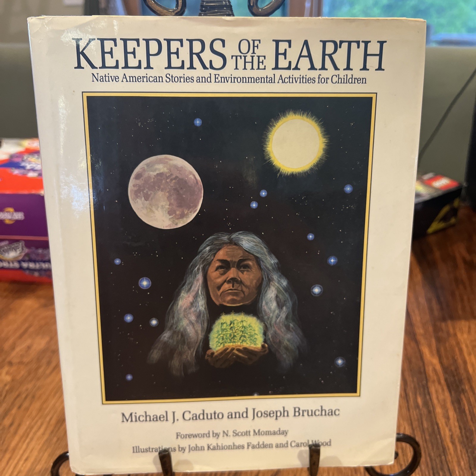Keepers of the Earth Caduto & Bruchac 1989 Hardcover 8.75″ x 11.25″