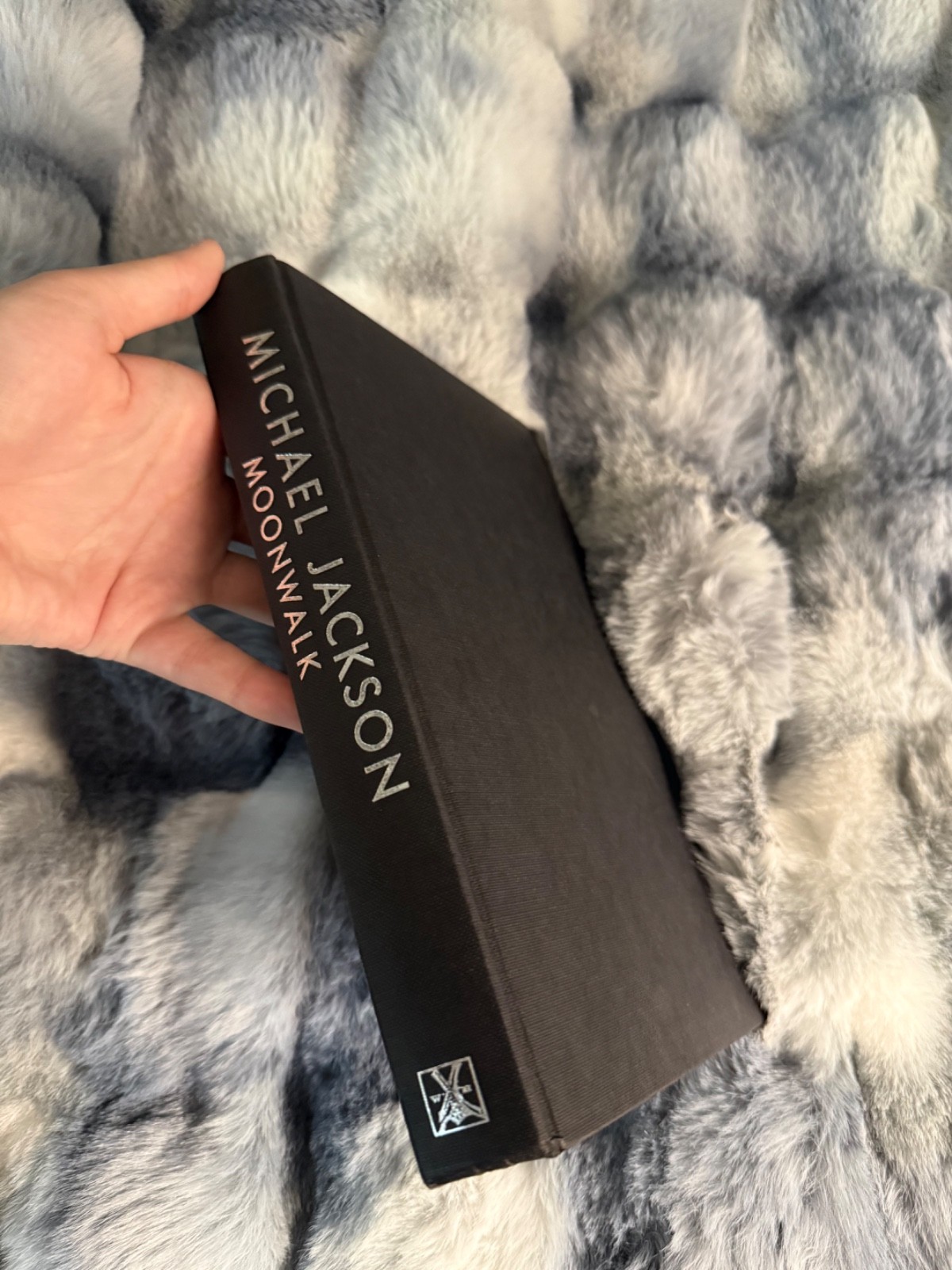Michael Jackson Moonwalk 1988 First Edition Hardcover Dust Jacket ISBN 043437042