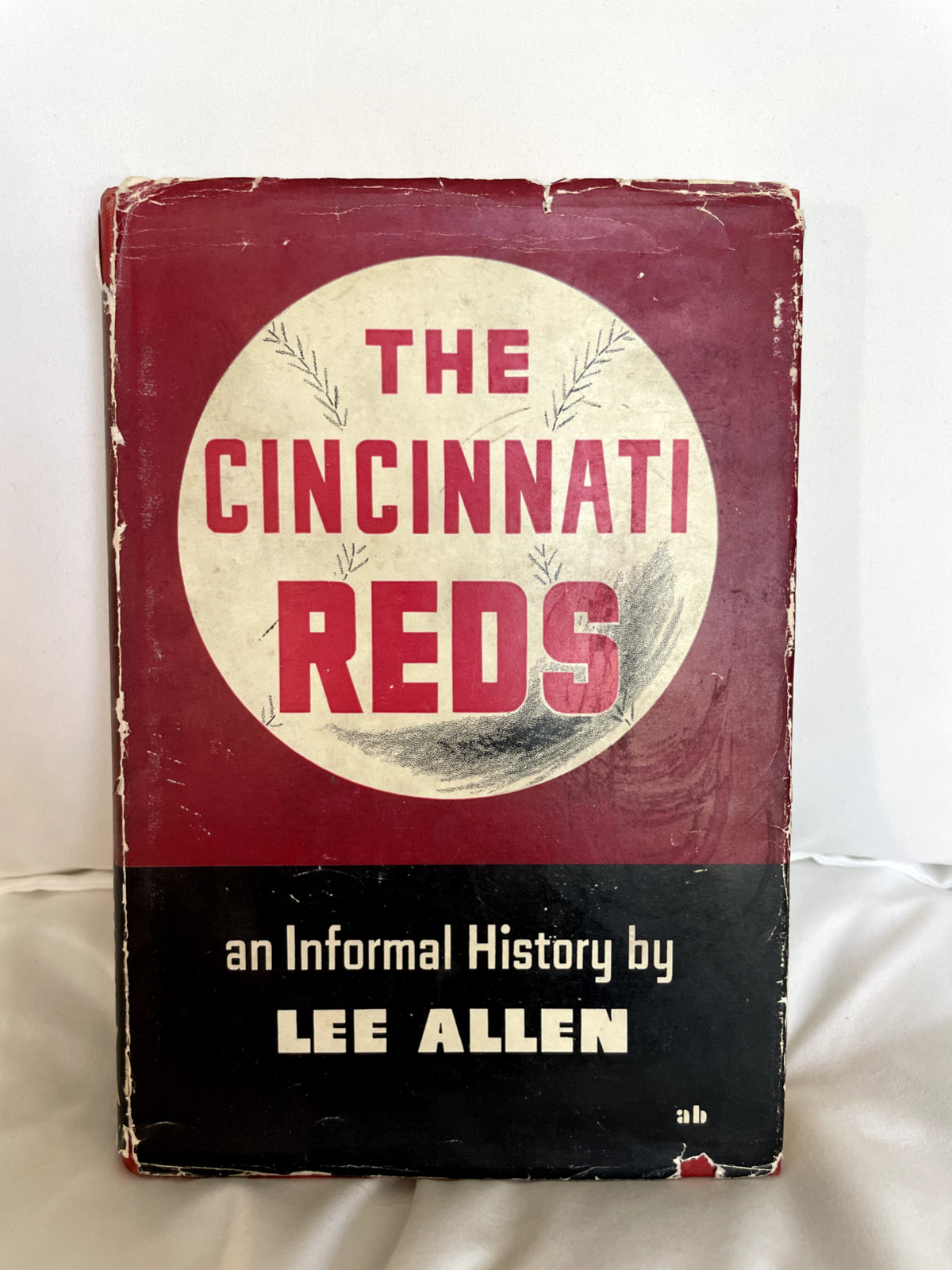 The Cincinnati Reds: An Informal History by Lee Allen, hardcover, 1948