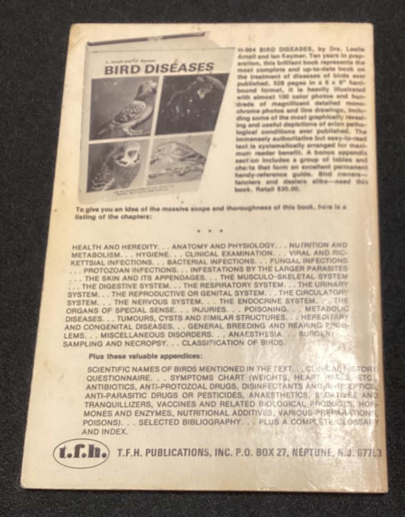 Halfmoons Dwarf Parrots William Allen Bird Pet Care Manual 1967 PB Training Diet