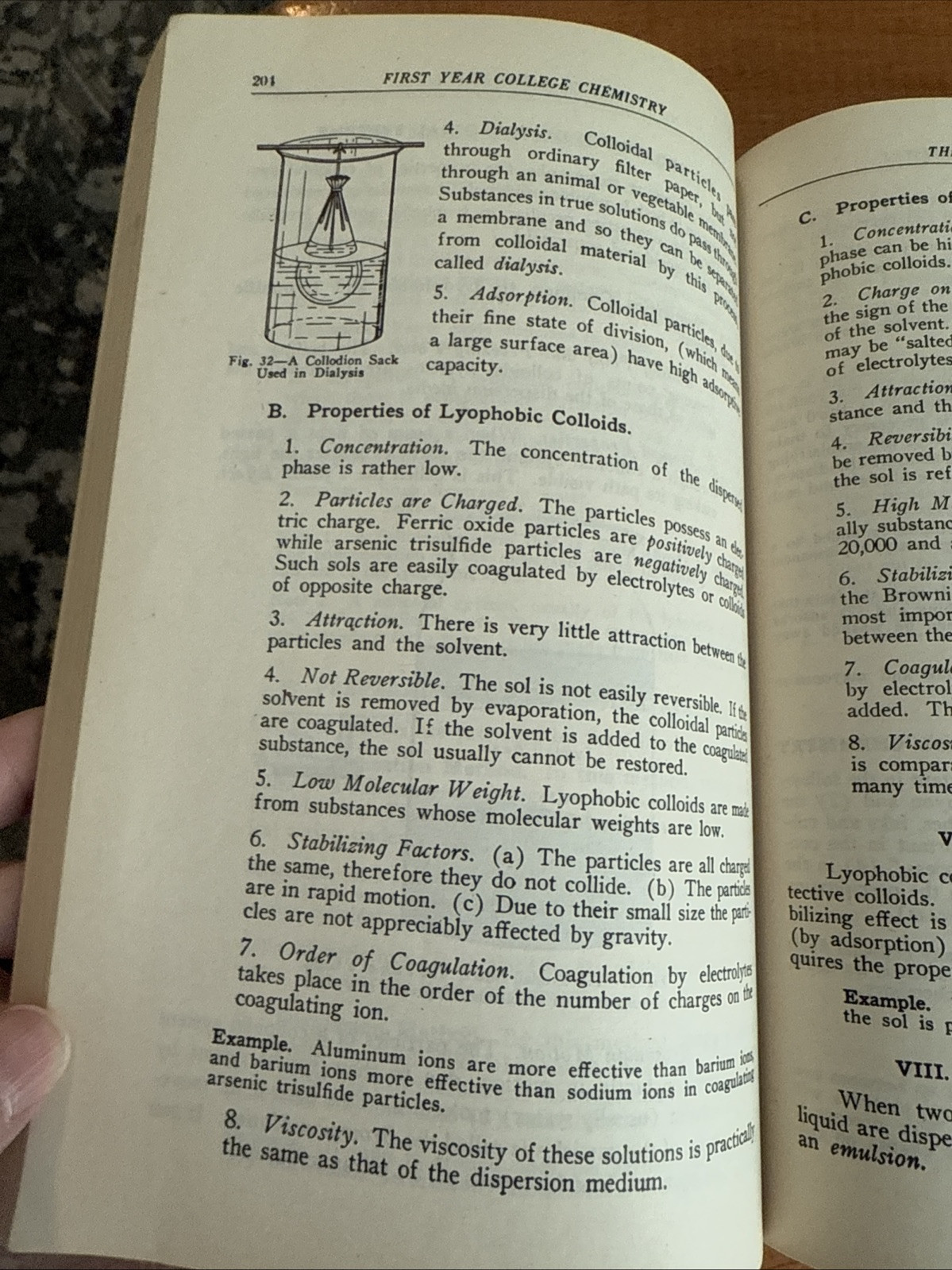 An Outline of First Year College Chemistry by Barnes & Noble (PB, 1945) 6th Ed.
