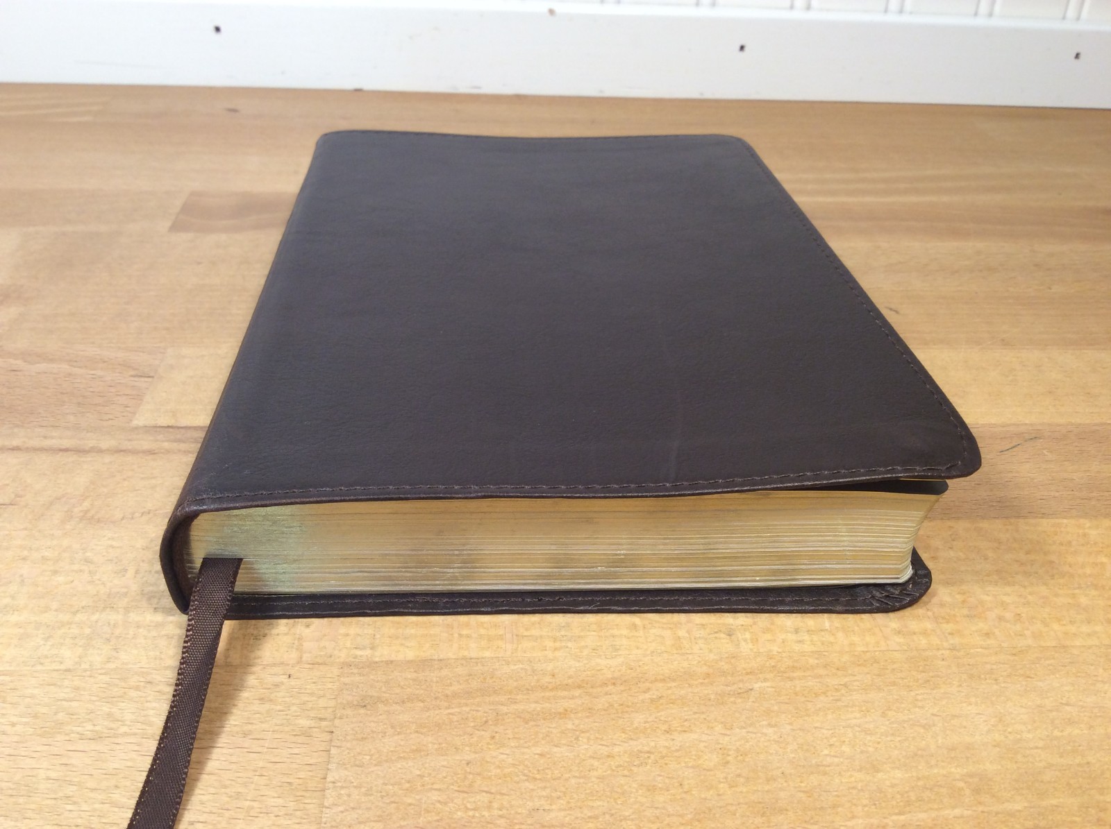 Holy Bible Slimline Reference Edition, New Living Translation, NLT, Tyndale
