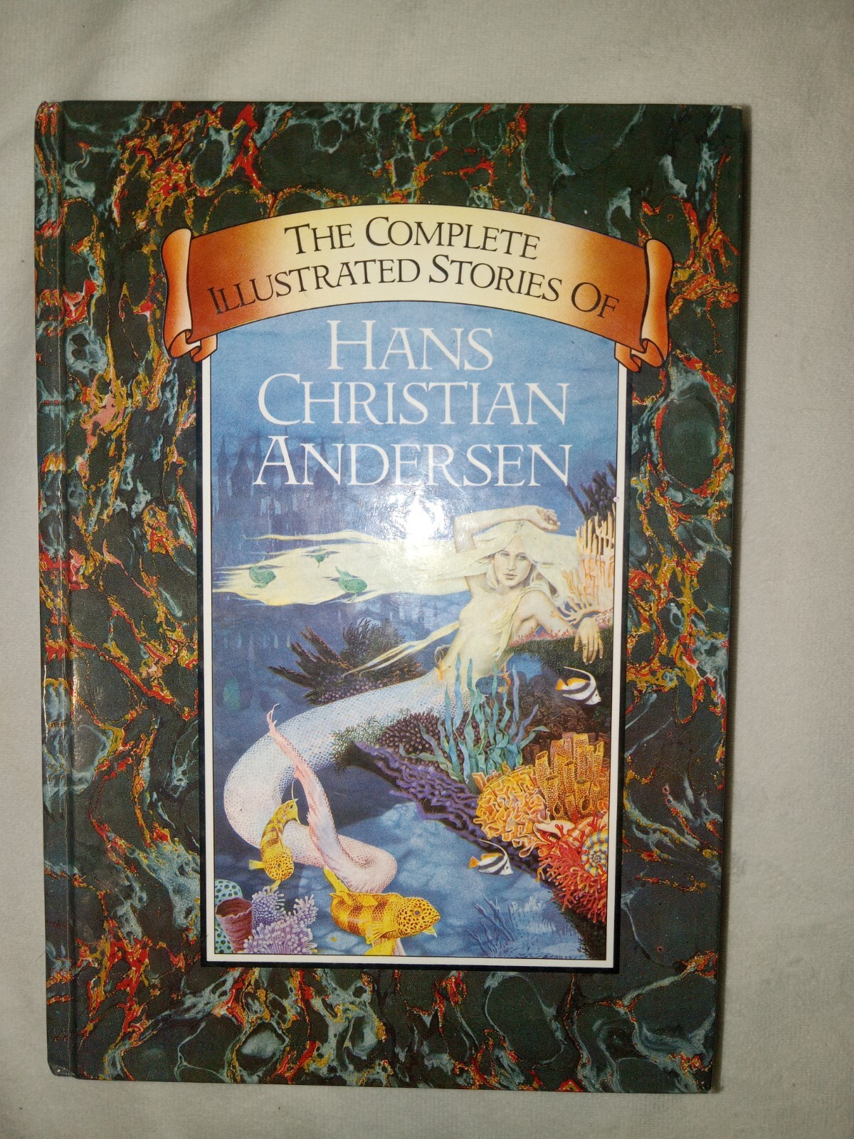 Complete Illustrated Stories of Hans Christian Andersen – Hardcover – GOOD