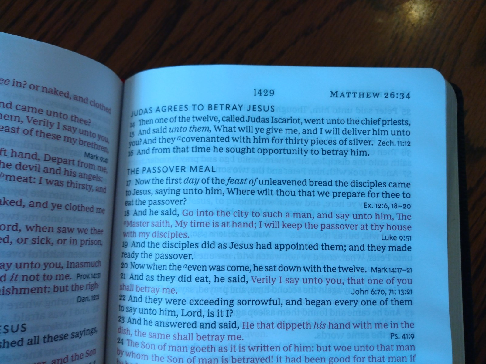 KJV Personal Size LARGE PRINT Reference Bible Genuine Bk Leather~ Retails 109.99