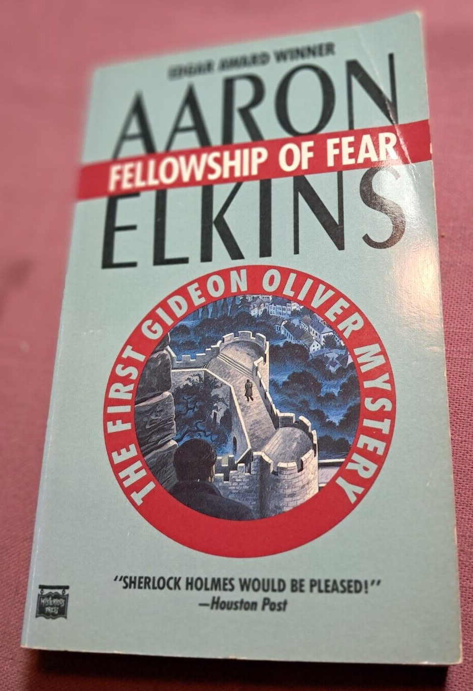 Aaron Elkins Fellowship of Fear Gideon Oliver Mystery Vintage Mysterious Press