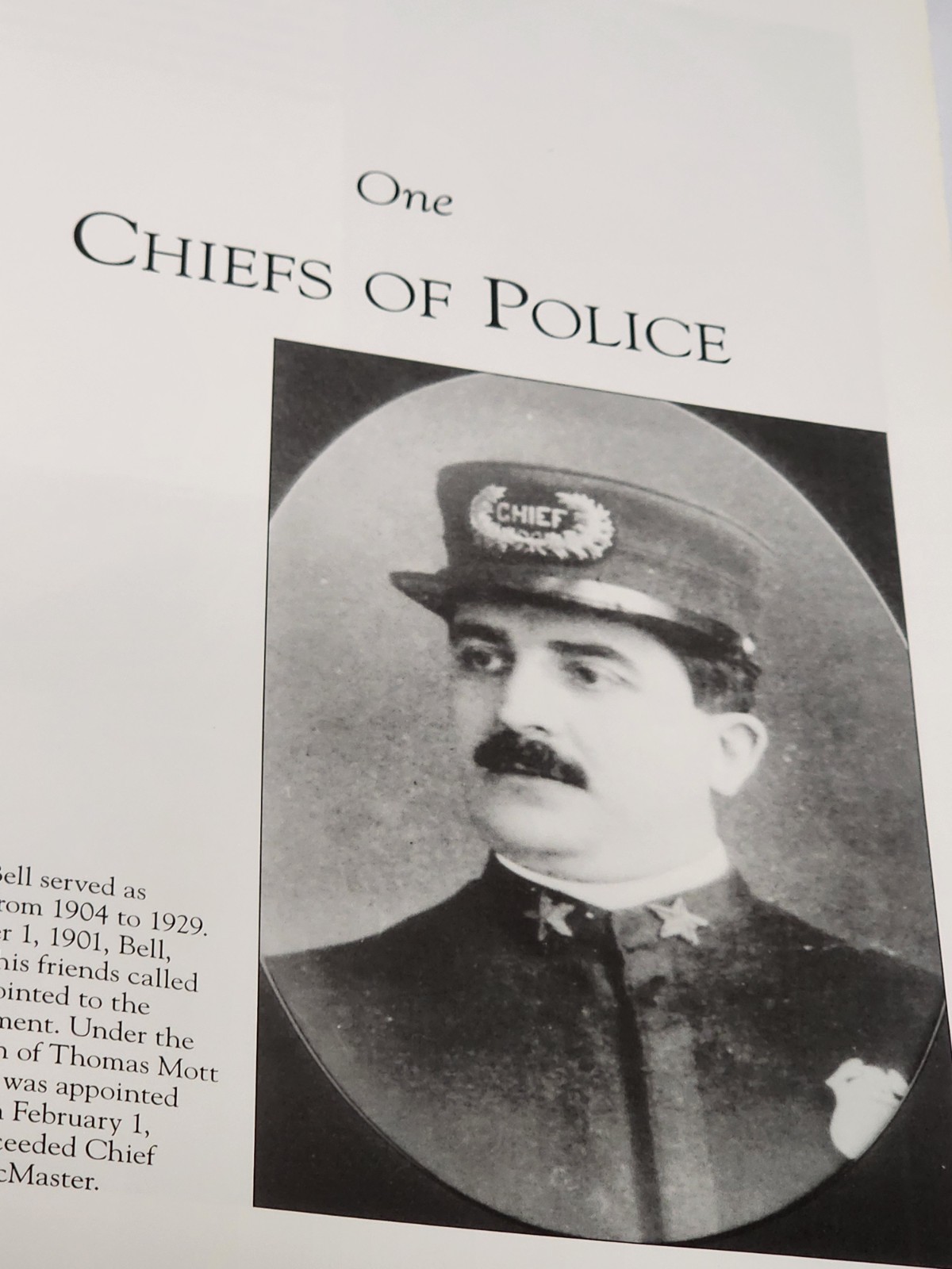 Auburn Police by Joseph E. DiVietro Jr. 2007 New York Photo Images History Book