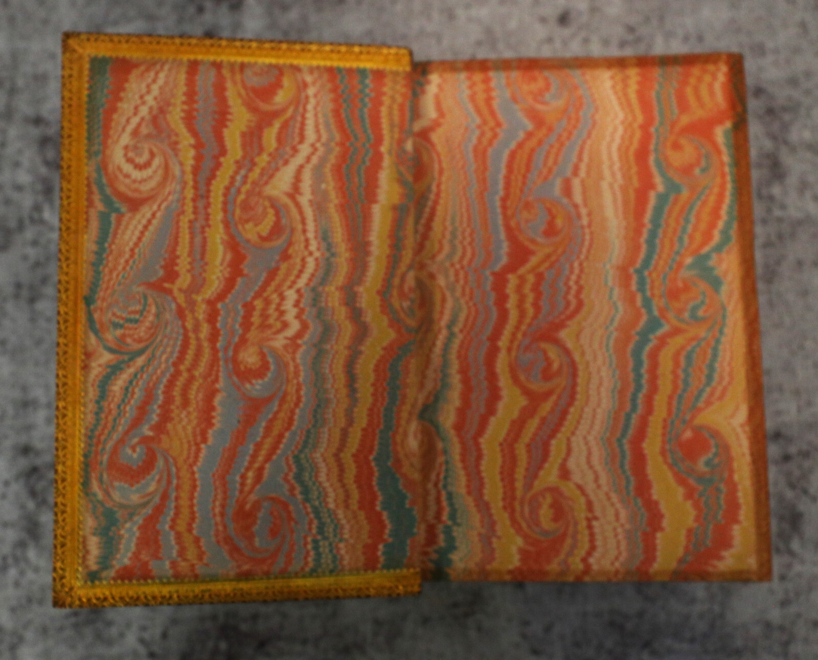 [Sh12] Fine Binding Zaehnsdorf, 1848, Adventures of Oliver Goldsmith, J Forster