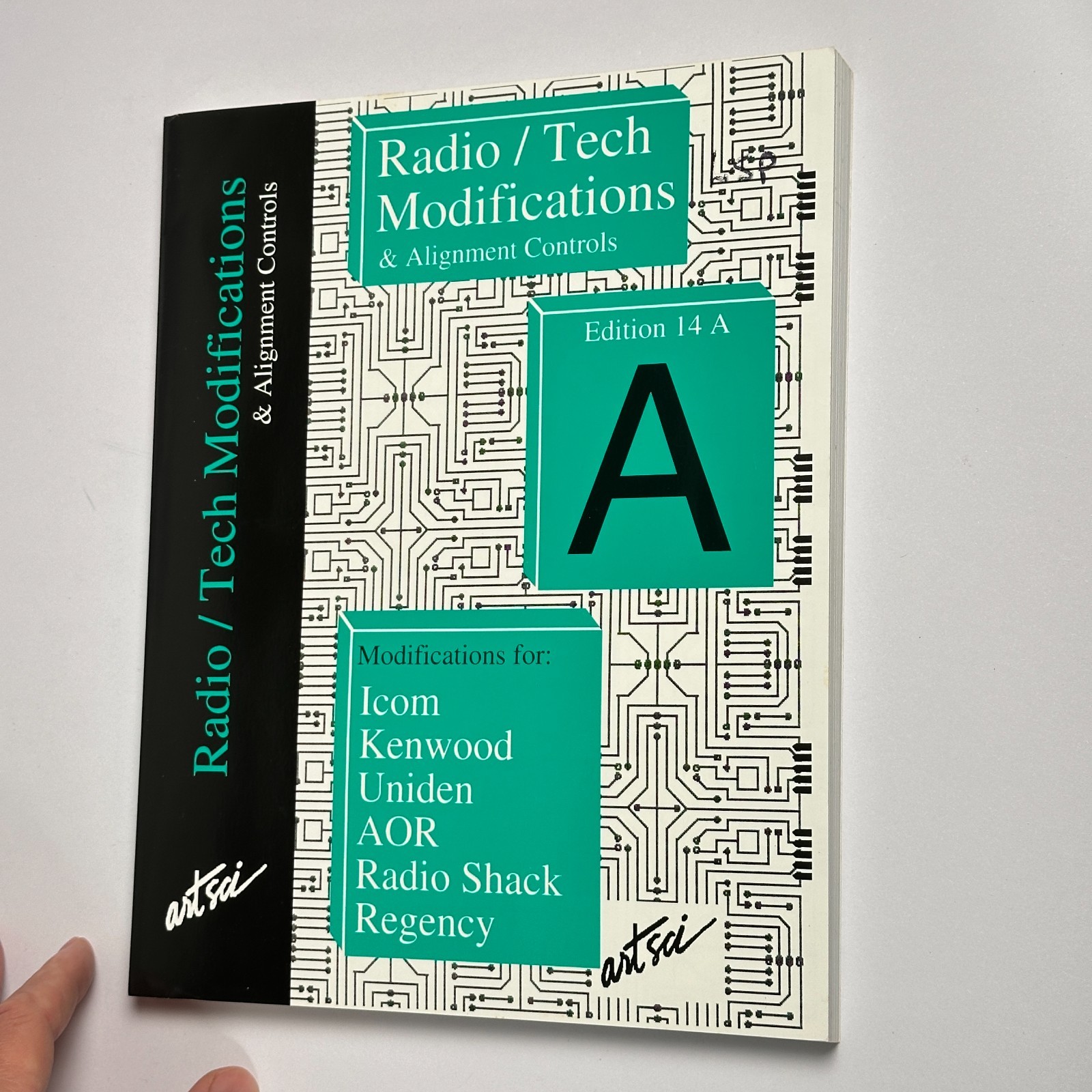 Amateur / Ham Radio Technical Reference Book Lot of 7 (1992-2019)