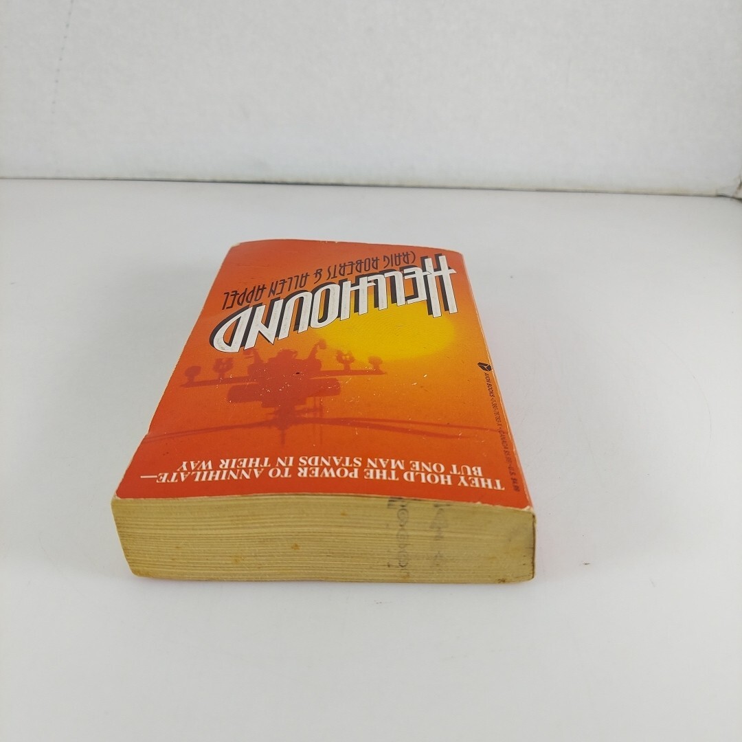 Hellhound Craig Roberts & Allen Appel 1994 Avon Books 1st Printing Paperback