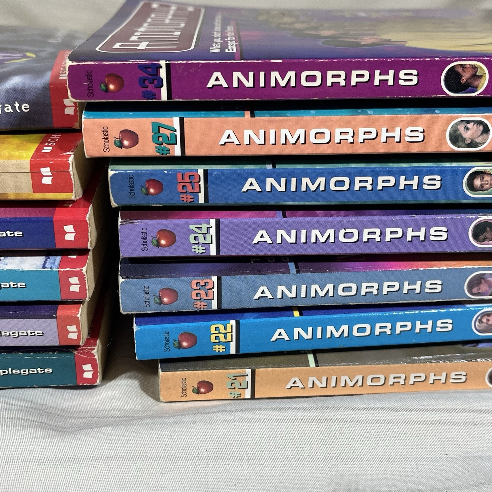 13 Animorphs Books Set 1, 3-6 & 21-25 27, 34 Specials K.A. Applegate Lot Vintage