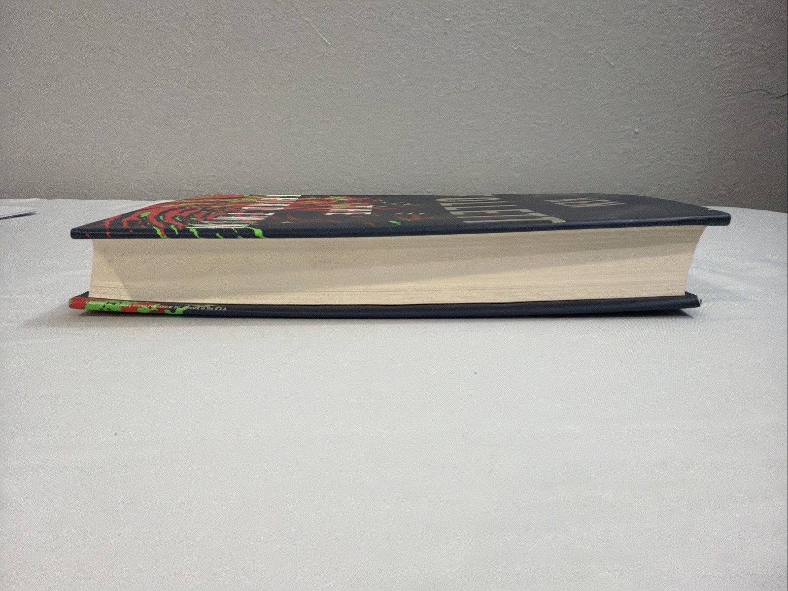 The Third Twin ~Ken Follet (HC/DJ) 1st Edition, 1st Printing