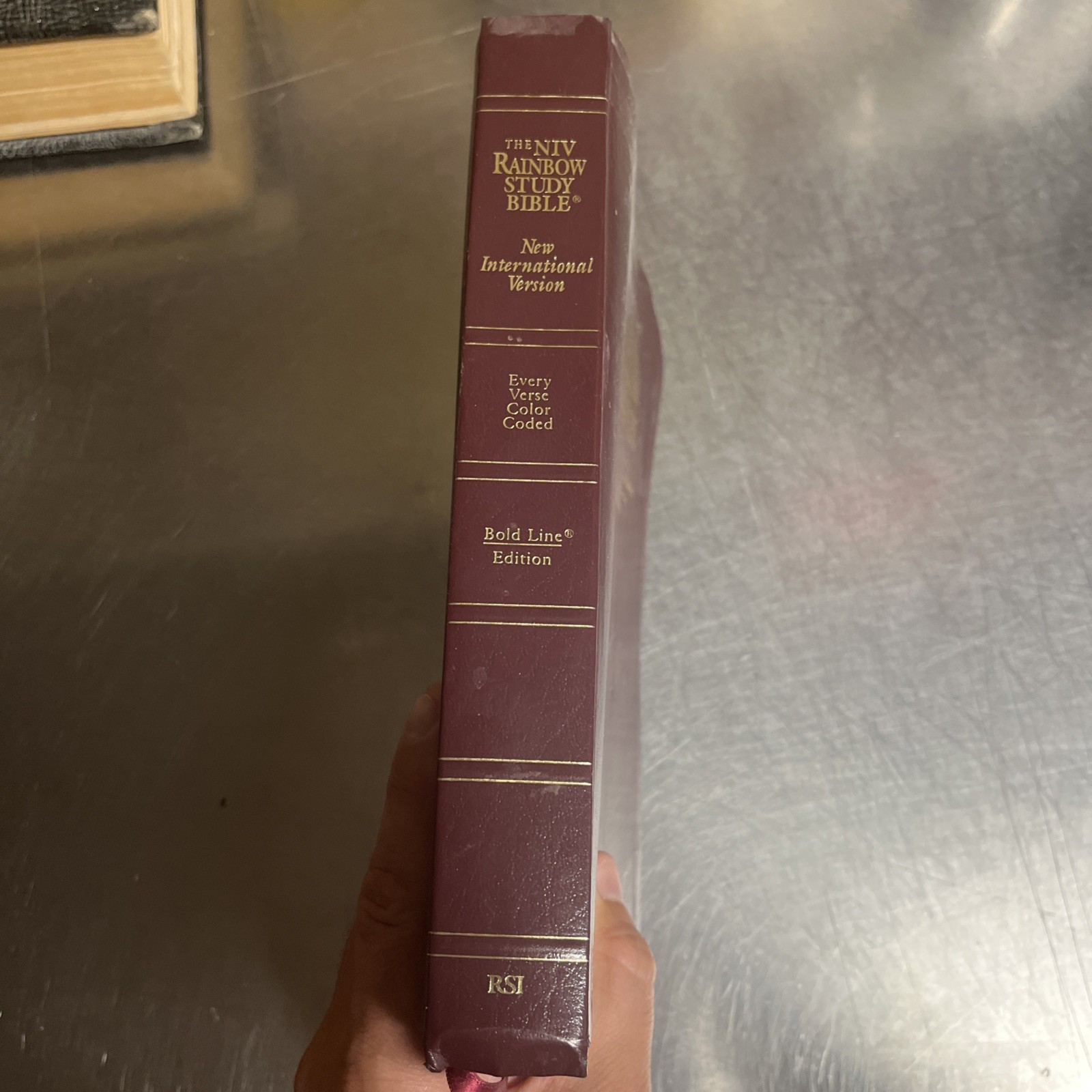 The NIV Rainbow Study Bible Bold Line Edition Illustrated English