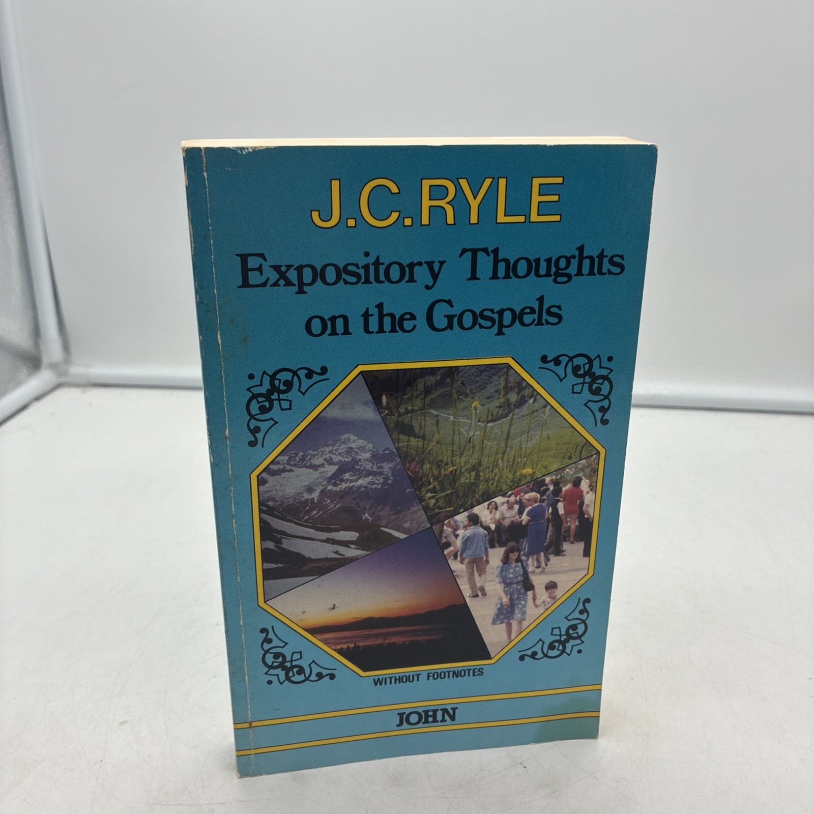Expository Thoughts on the Gospels Four Volume Set J. C. Ryle Paperback 1985 Exc