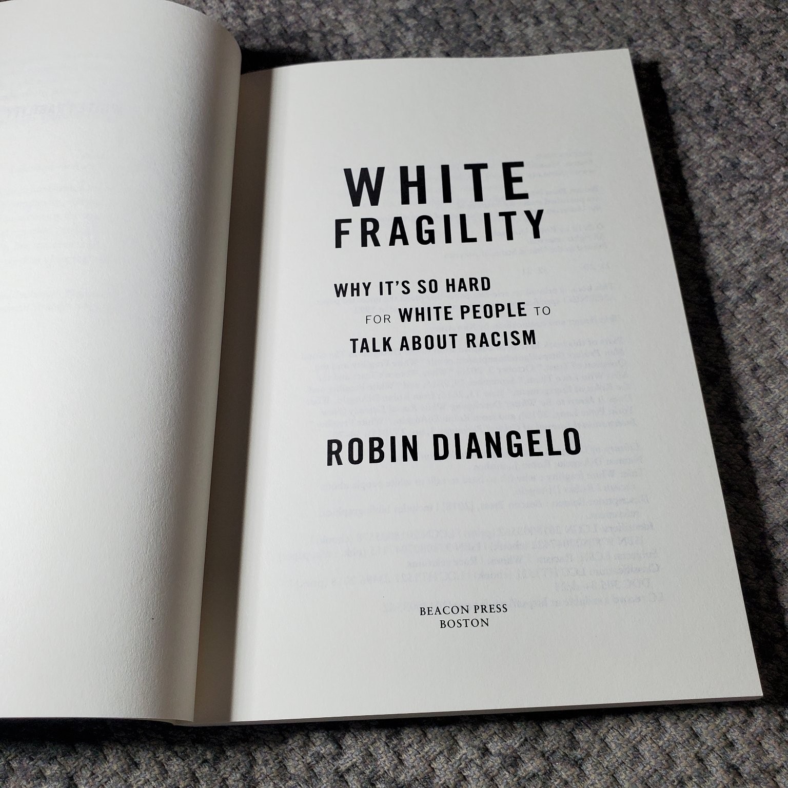 White Fragility Robin DiAngelo 2018 Trade Paperback Race Racism Beacon