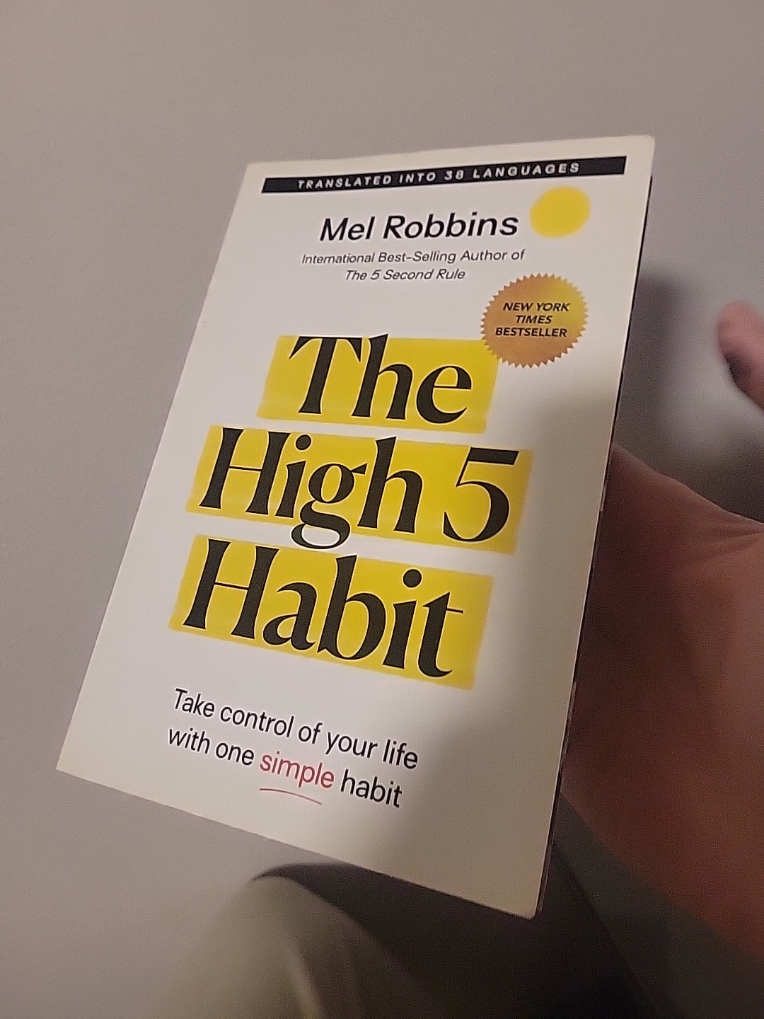 The High 5 Habit – Mel Robbins Take Control of Your Life Paperback